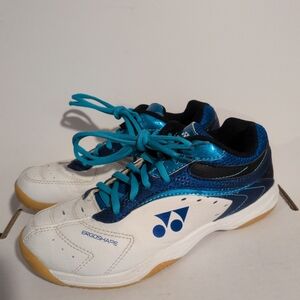 Yonex Women's Court Shoes